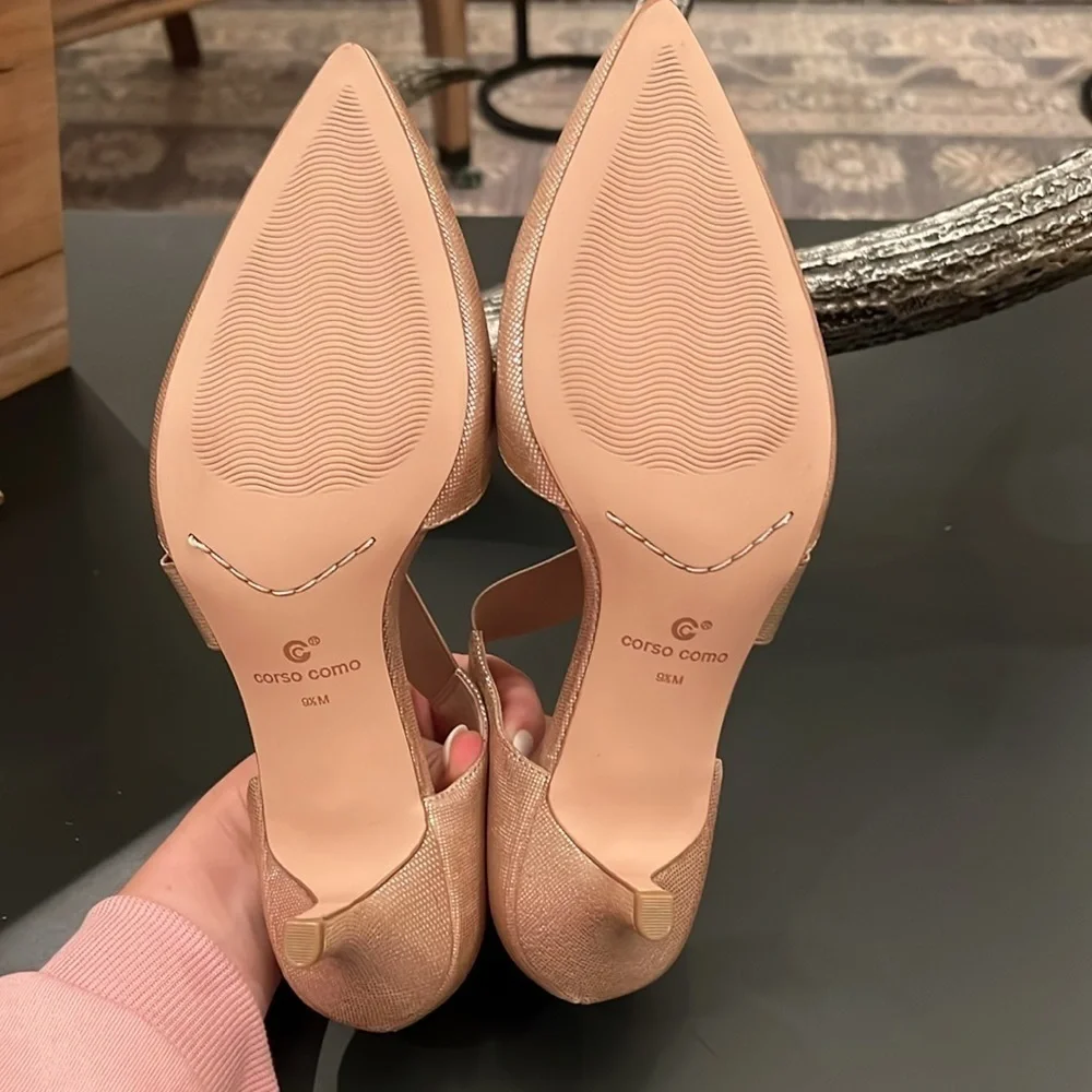 Corso Como CC-Denice Champagne Metallic Pumps Size 9.5